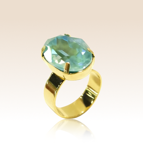 Bague Cabochon Ovale Cristal Bleu Lagon