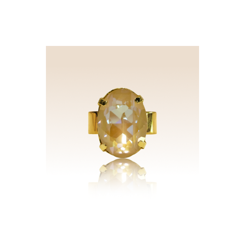 Bague Cabochon Ovale Cristal Doré